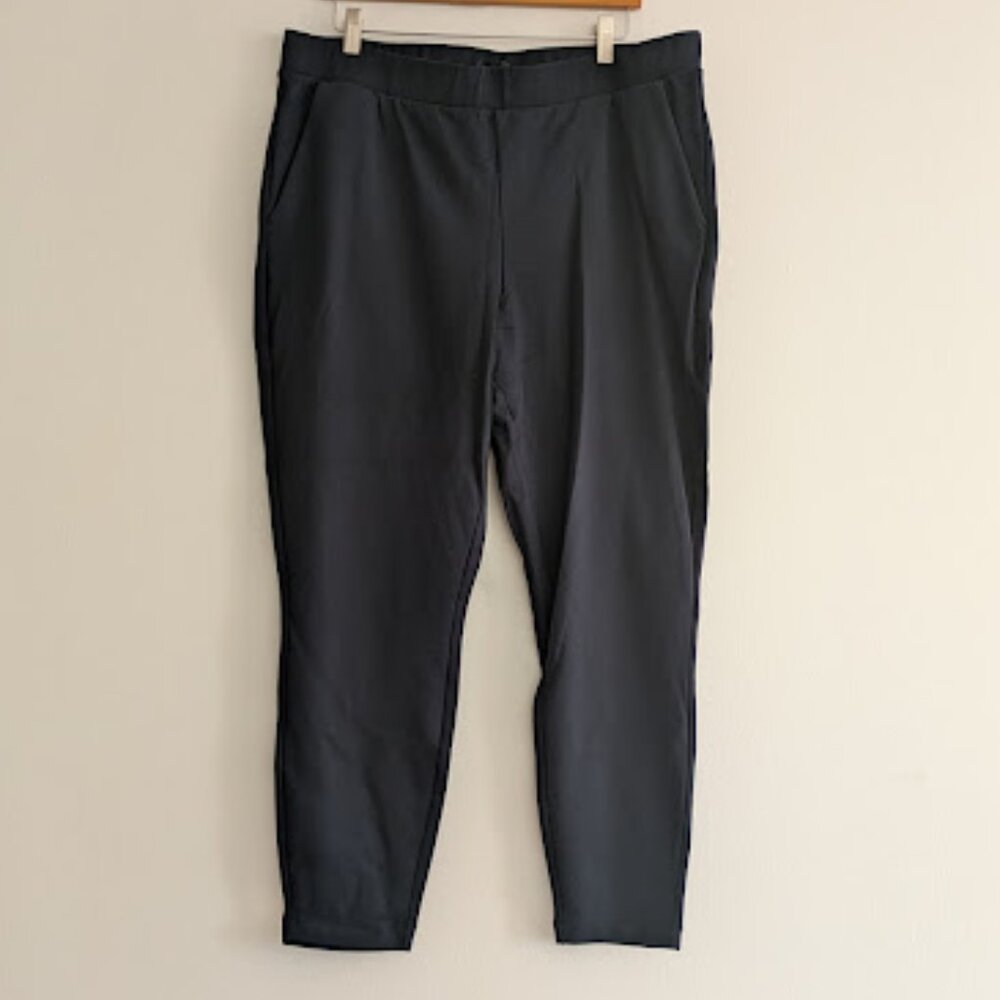 NWT Universal Standard Navy Blue Skinny Pants Size M/18-20